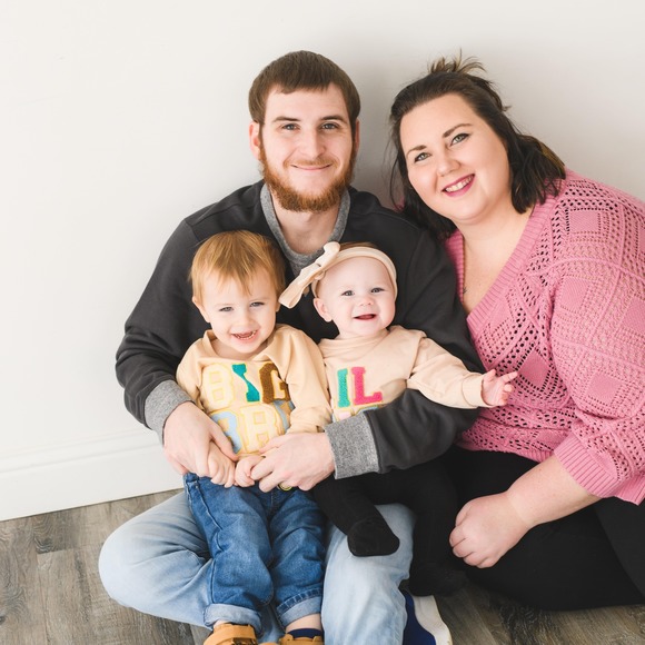 Meet your Posher, Karlee - Picture 1 of 1